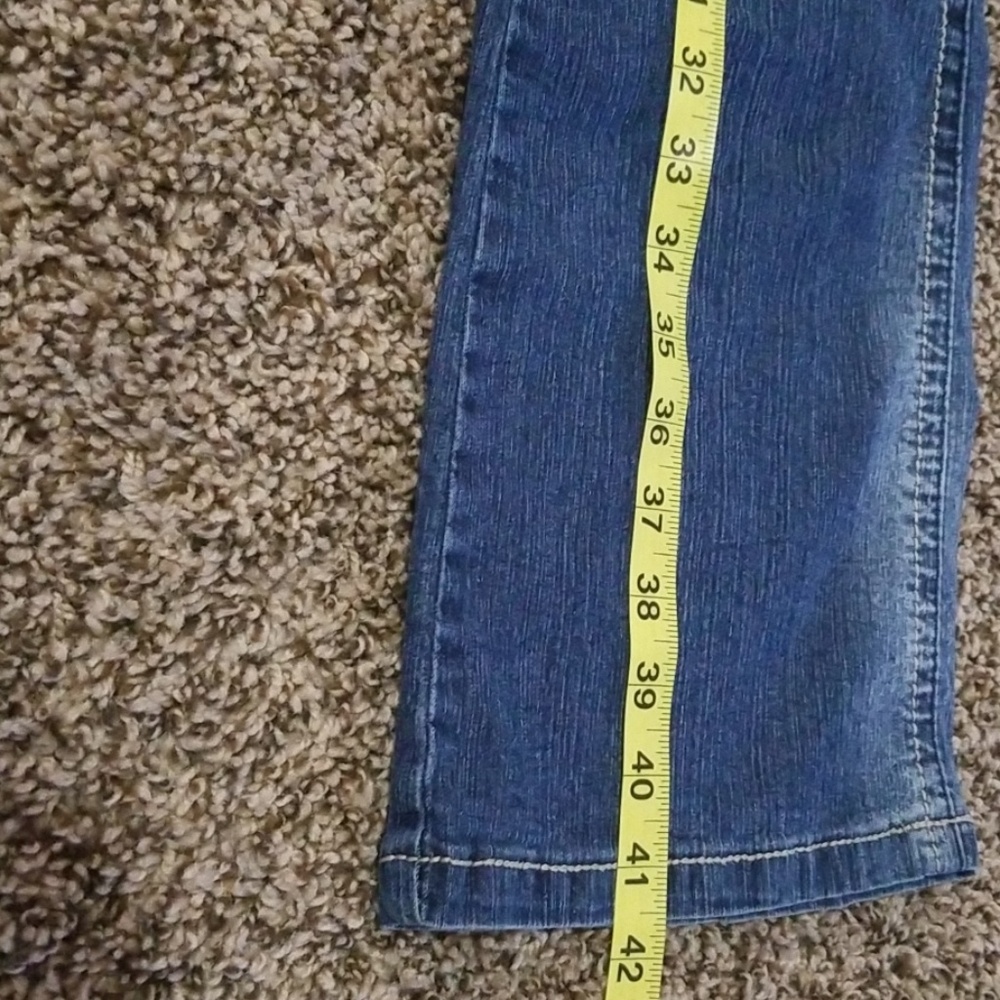 Jeans - Picture 5 of 6